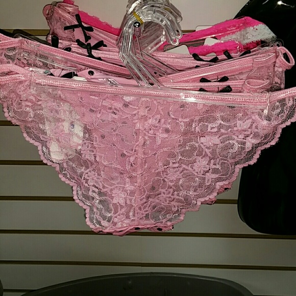 Panties - Picture 2 of 8